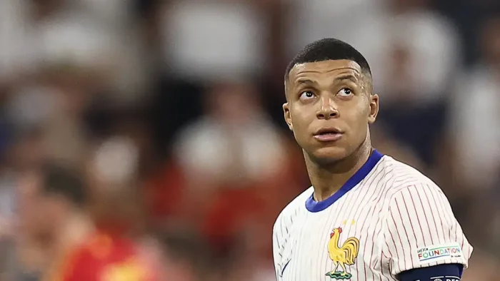  Why Mbappe Ditched Mask For Spain Defeat