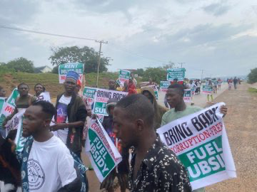 #EndBadGovernance Protesters Begin One-Milion-Man Protest In Abuja