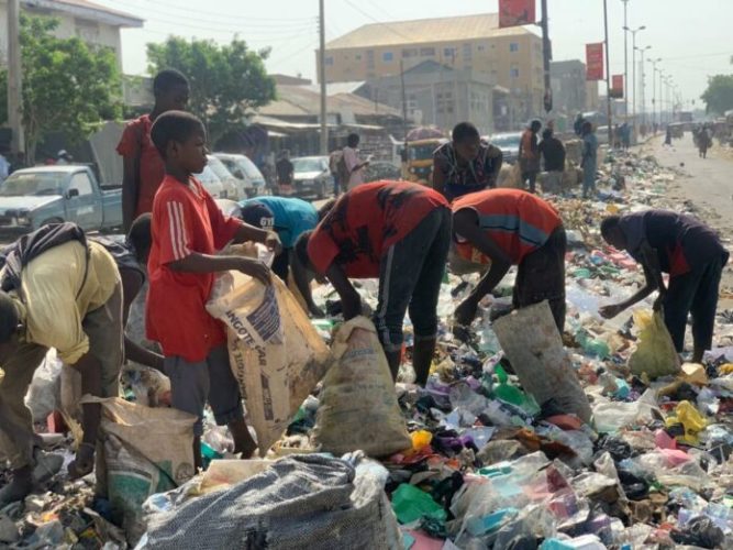 Kwara Bans Scavengers, Launches Environmental Task Force