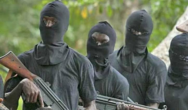 Bandits Threaten Niger Residents To Vacate Estate Or Get Killed