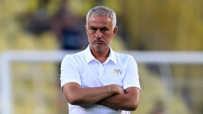 Mourinho Claims He Rejected England Job TWICE