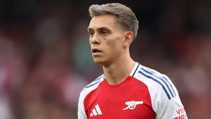 Arsenal Receive €35m Offer For Trossard