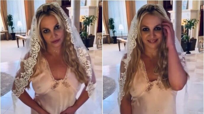 Britney Spears Marries Herself