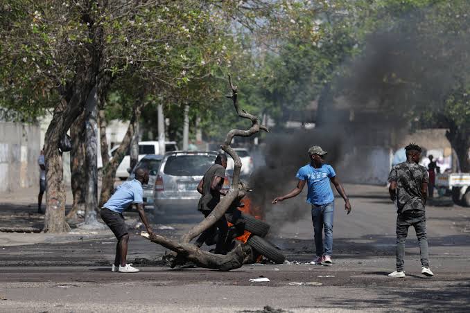 See How Protests in Mozambique Turn Violent Over Election Disputes