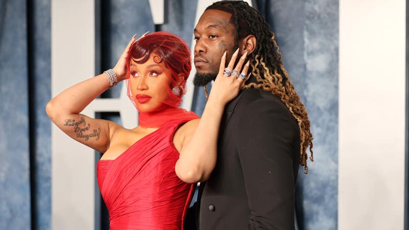 Cardi B Calls Out Offset For Refusing To Sign Divorce Papers