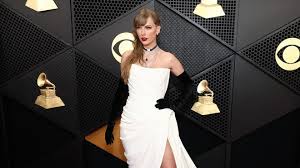 Taylor Swift To Present At 2025 Grammy Awards