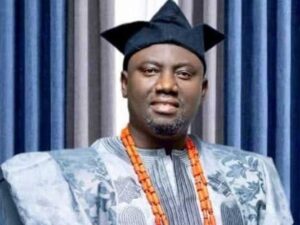 Alaafin Gives Ooni 48 Hours To Revoke Yoruba-wide Chieftaincy Title