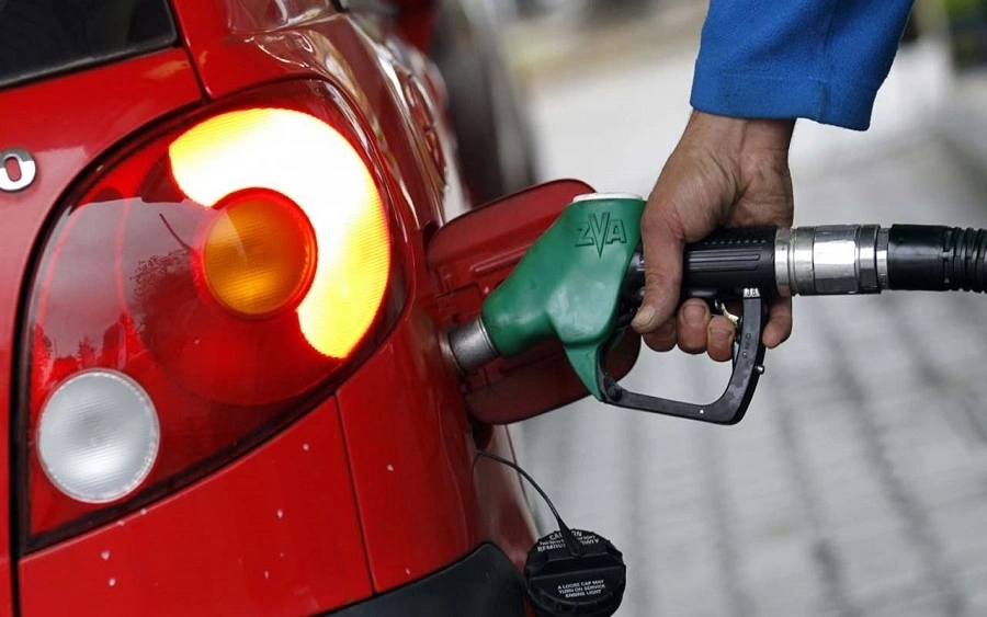 Nigerians To Pay ₦500 Tax On Every ₦10,000 Petrol Purchase