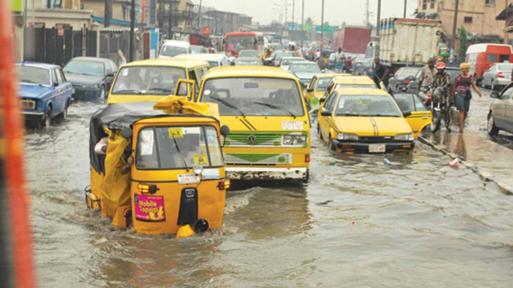 Lagos Flood: 5 Things To Do Before Renting A House In Lagos Island