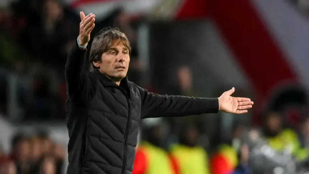 Conte Warns Frustrated Napoli Winger Not To Be ‘Selfish’