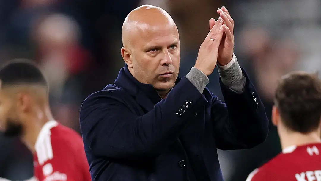 Slot Brutally Brands Man Utd A 'Long-Ball Team'