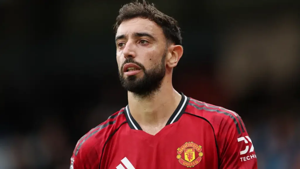 Fernandes Hails Man Utd’s Summer Business