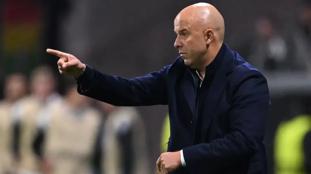 Slot Insists Liverpool Must Adapt To Defending ‘Long Balls’