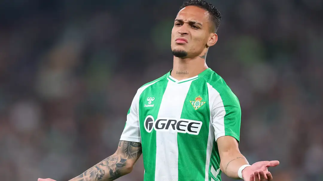 Antony Speaks Out After Being Sent Off