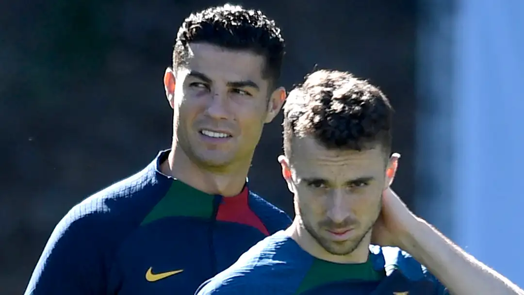 Ronaldo Sends Touching Personalised Gift To Jota's Family