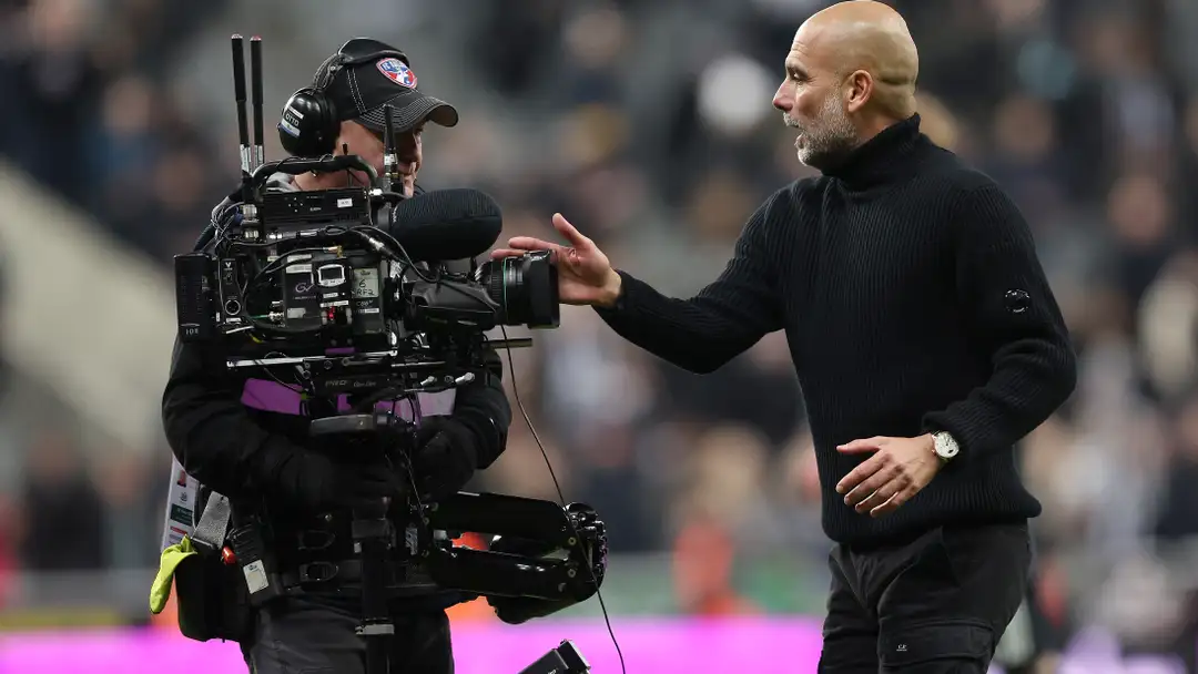 Guardiola Apologises For Bizarre Cameraman Clash