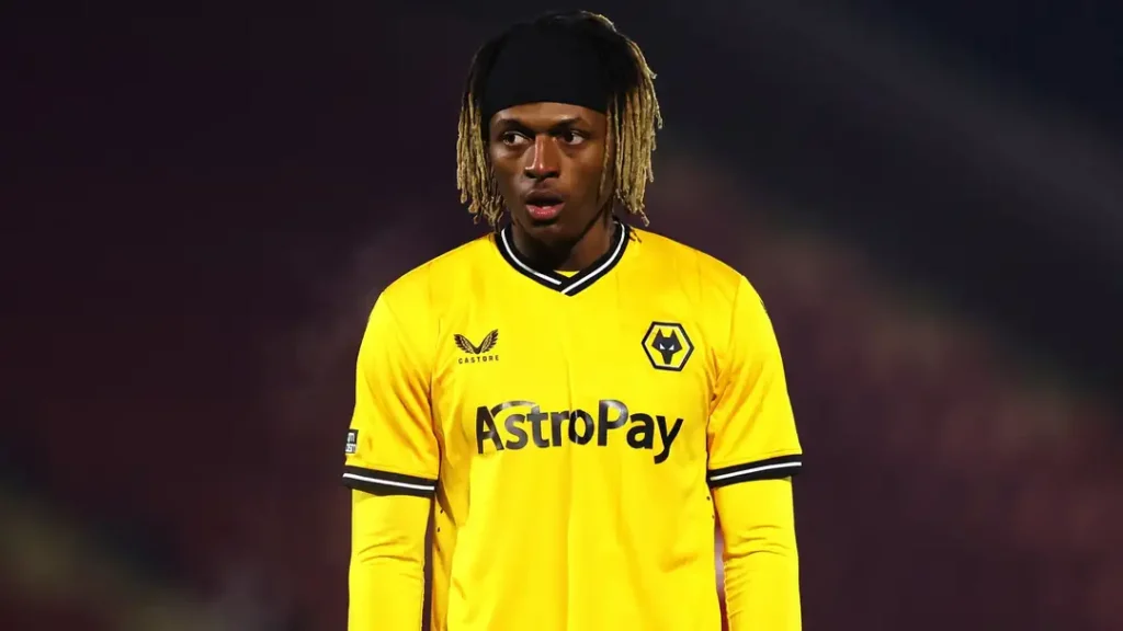 McLeod Tragically Dies Aged 21 In Motorway Crash