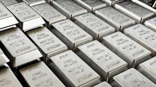 Silver Outshines Gold With Record Christmas-Week Surge