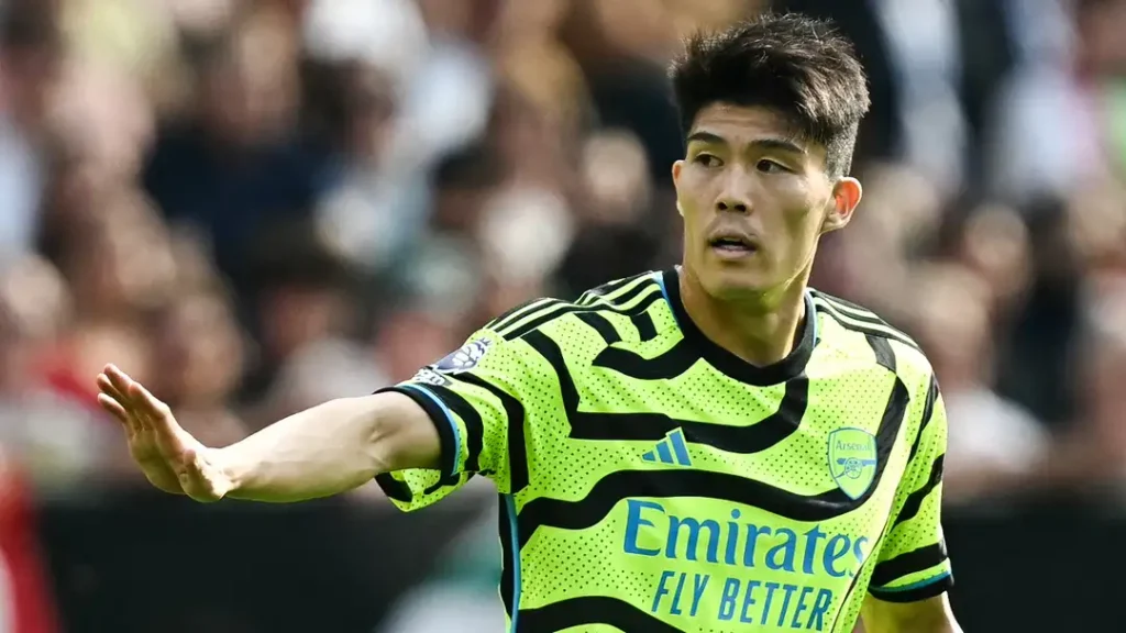 Ajax Sign Former Gunner Tomiyasu On Free Transfer