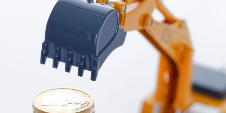 The Nigerian Infrastructure Debt Fund (NIDF) built steady momentum throughout 2025. As a result, the fund delivered a pre-tax profit of ₦23.6 billion.