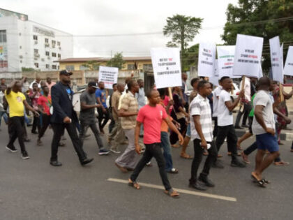 Indigenous contractors protested in Abuja this week over nearly ₦4Trn in unpaid 2024 contracts. The streets filled with banners and chanting.