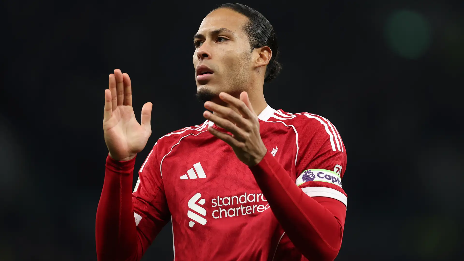 Van Dijk Tells Liverpool Fans He 'Doesn't Like Boos'