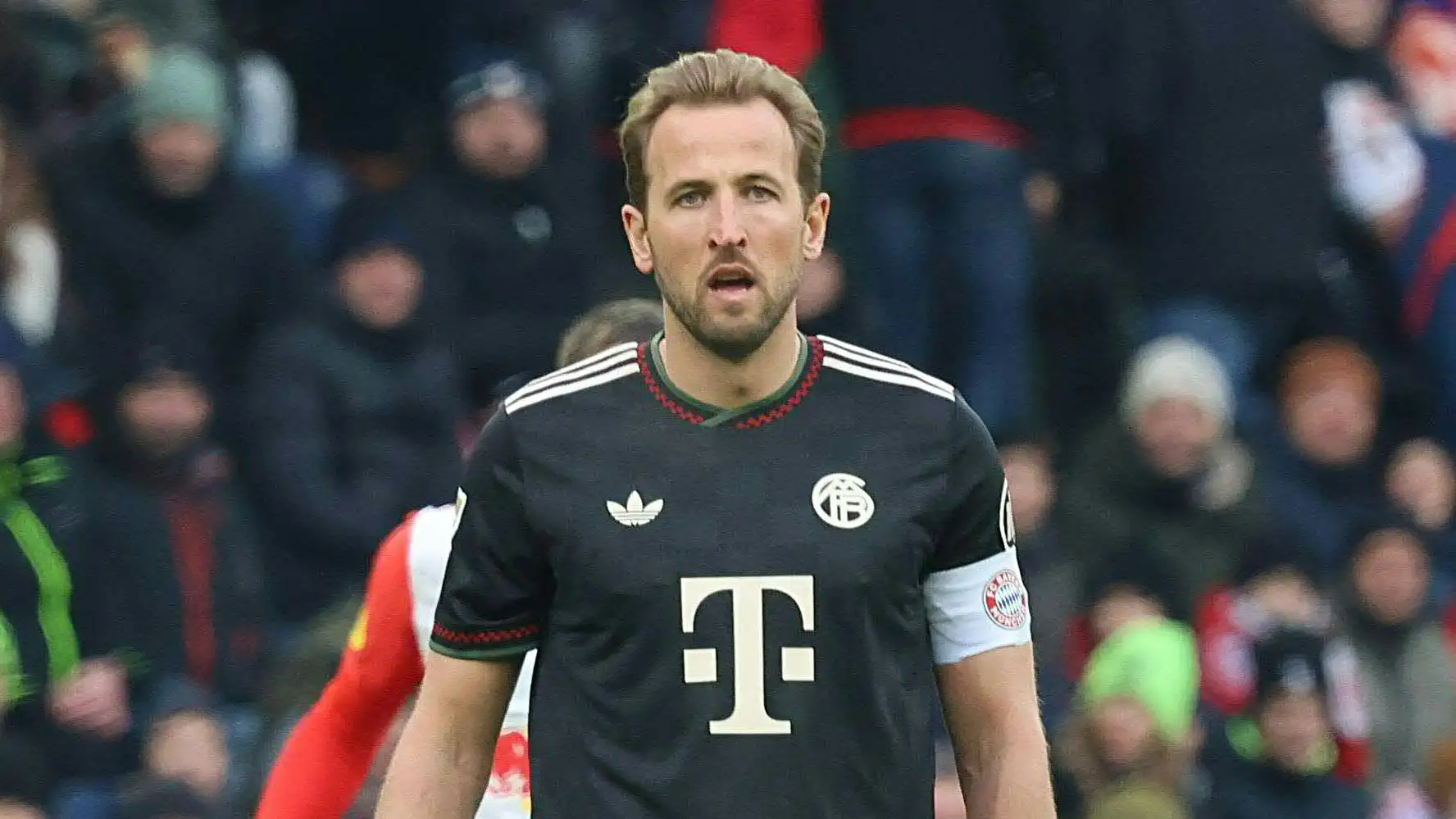 Kane Sent Strong Barcelona Transfer Warning