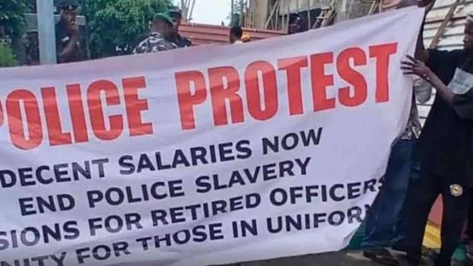 Abuja Protest: Police Retirees Reject Contributory Pension Scheme